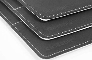 Caseable C21-TA univerzální pouzdro pro čtečky knih - motiv Triangles Artifact