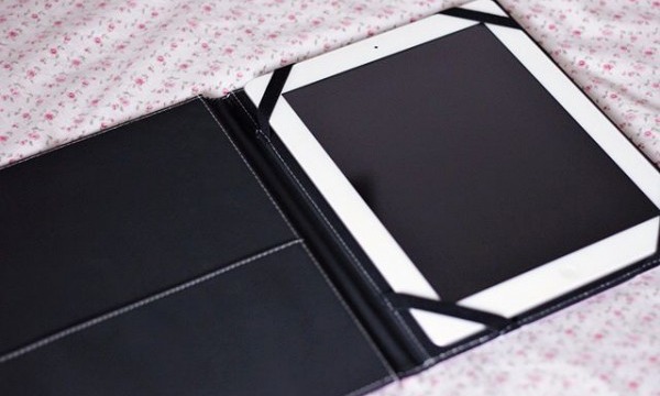 Caseable C04-C univerzální pouzdro pro čtečky knih - motiv Circulation