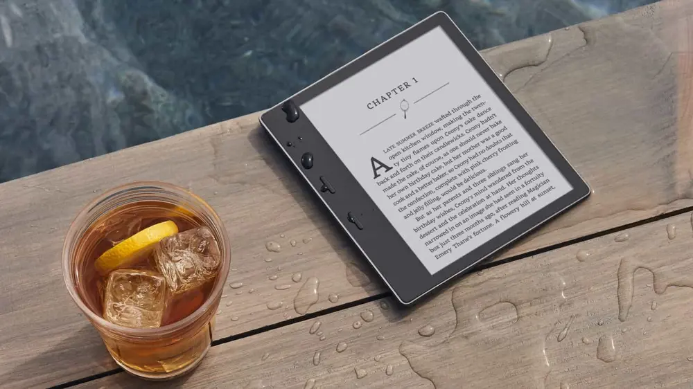 Amazon Kindle Oasis 3 - bez reklam, šedý - 32 GB, WiFi, Bluetooth, IPX8