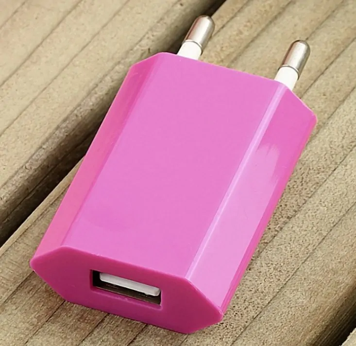 USB síťový adaptér - AR-1004 - Univerzální nabíječka, 5V/1A - tmavě růžový