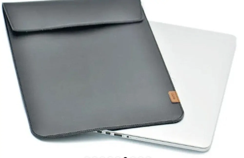 Quoko Q30-BL - Univerzální pouzdro na čtečky 6-7" - černé, magnetické zavírání