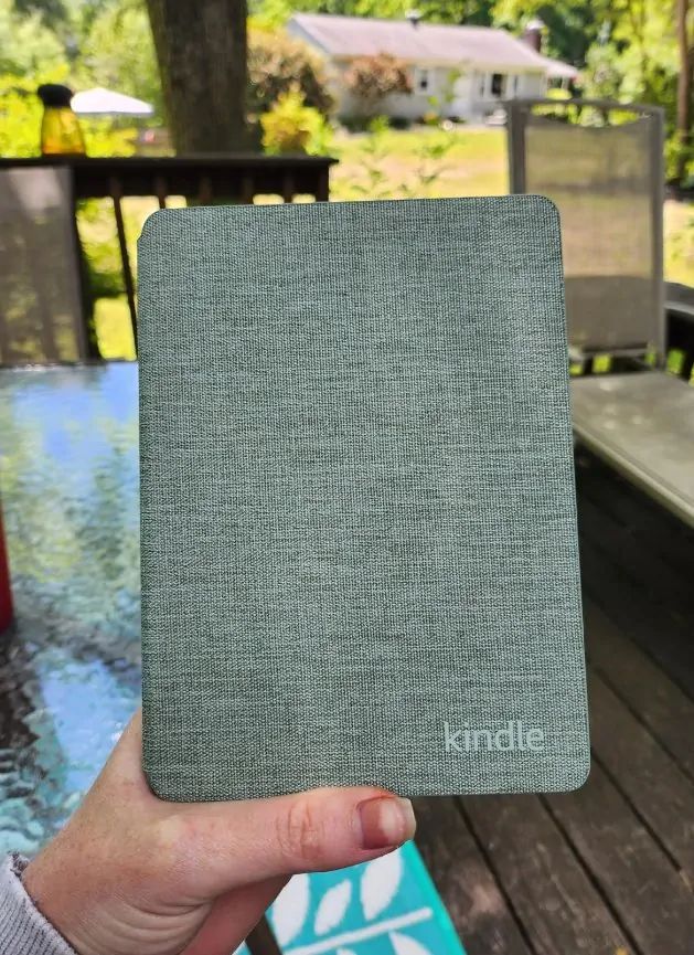 Originální pouzdro Amazon Kindle Paperwhite 5 (2021) - KP5WPGR, PU kůže, vodotěsné, zelená agáve