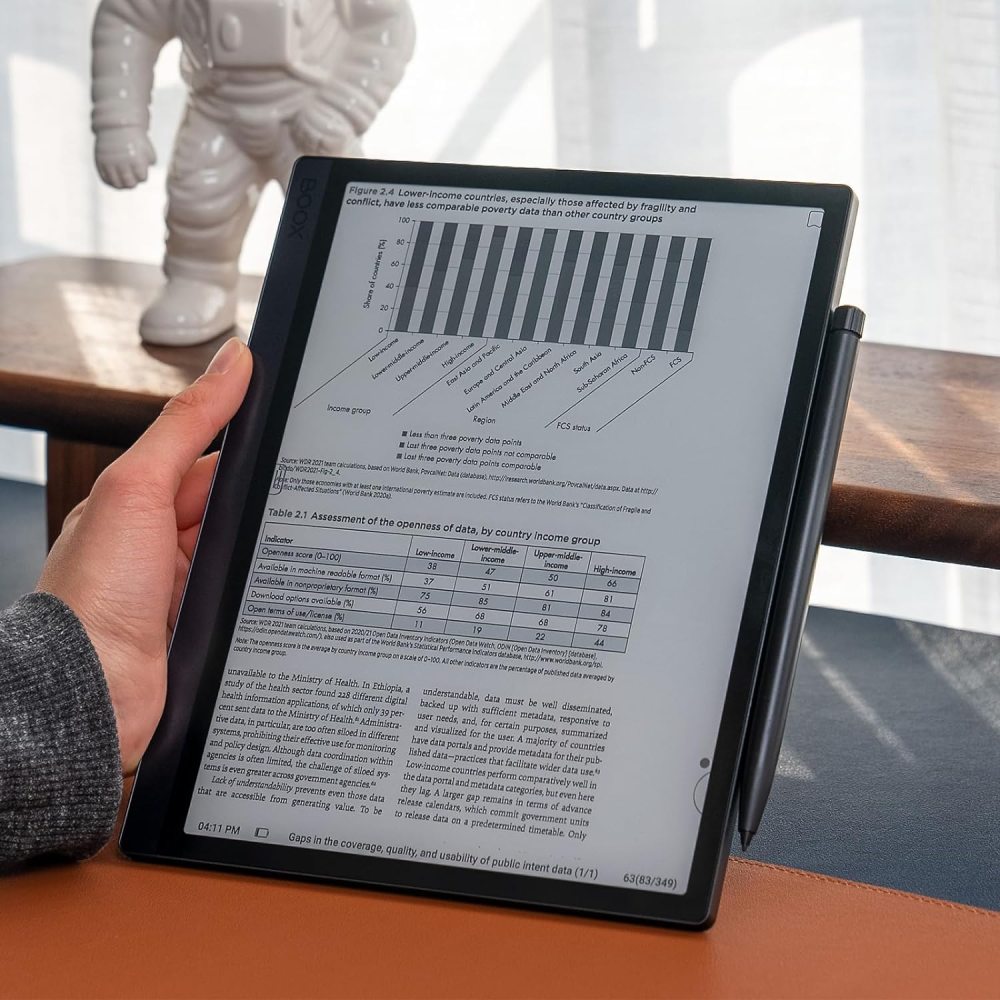 ONYX BOOX TAB ULTRA, 10,3", 128 GB, 16MP fotoaparát, podsvícená, Bluetooth, Android 11, E-ink displej, WiFi - černý